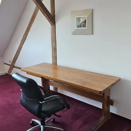 Grossartige Dachwohnung Mit Blick In Den Westerwald Apartman