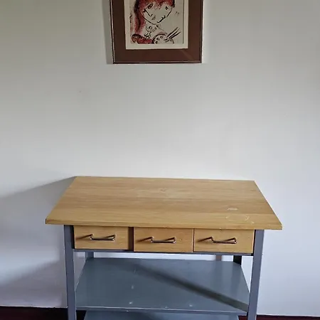 Grossartige Dachwohnung Mit Blick In Den Westerwald Apartman *